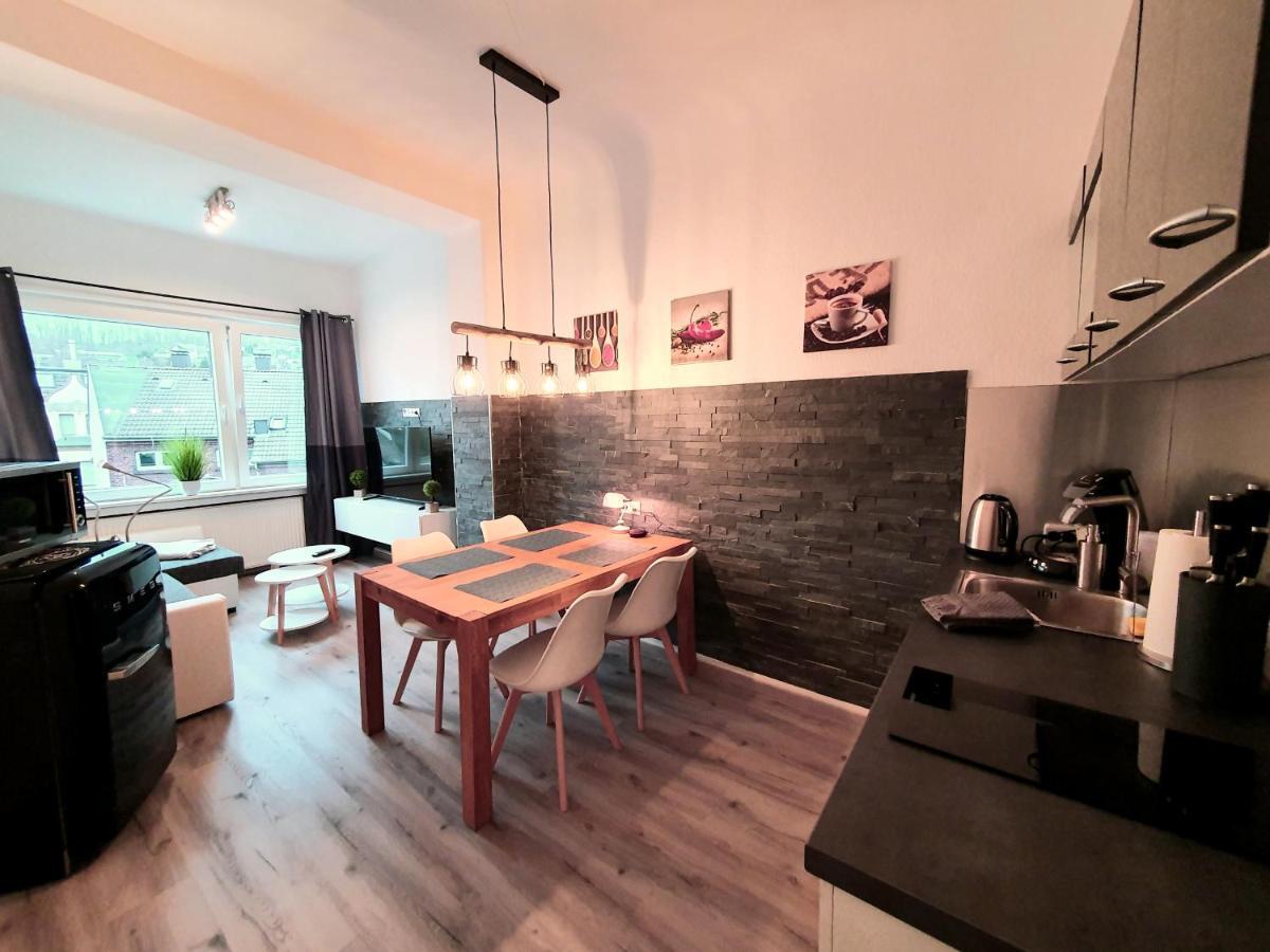 Moderne Wohlfühloase zentral in Seenähe - kostenfreie Minibar, Selbstfrühstück, Pillow menu, Smart Home, 55 Smart TVs, NETFLIX, DisneyPlus uvm Wetter  Exterior foto